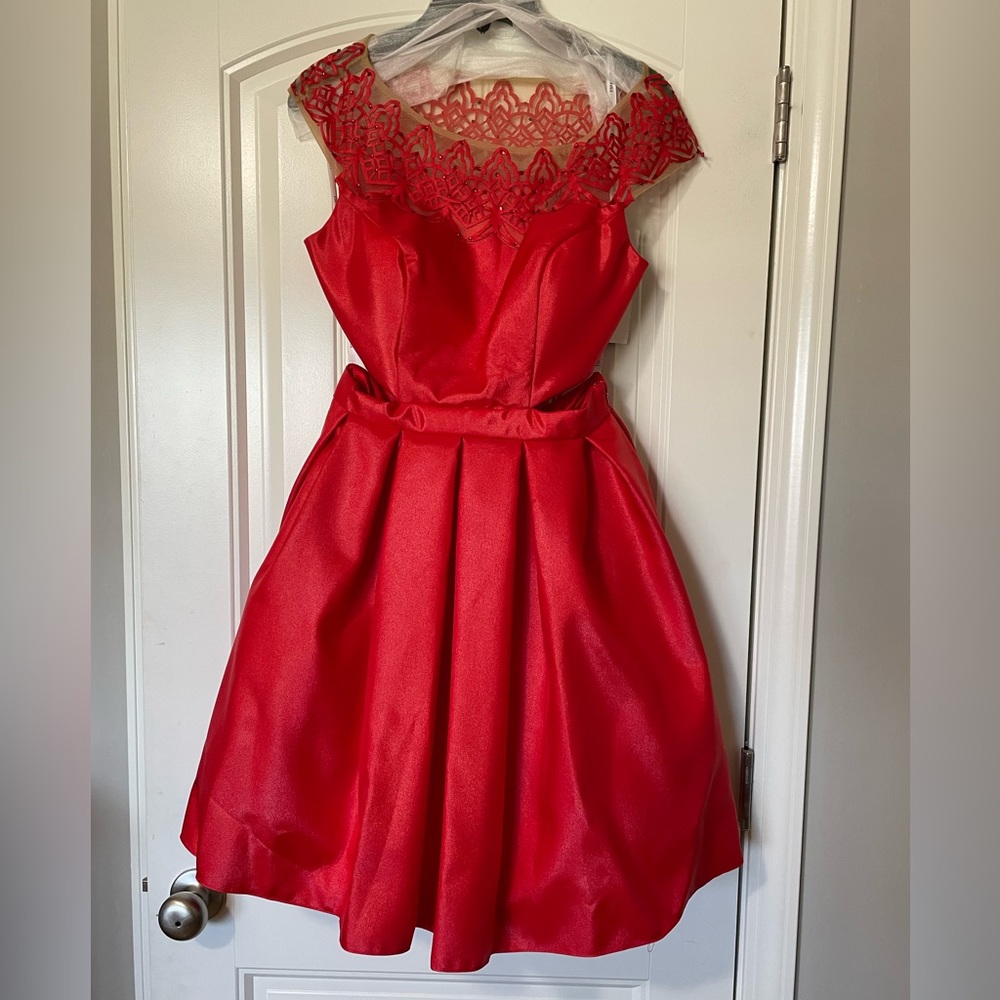 Sherri Hill Cap-Sleeve Cocktail
Party Dress